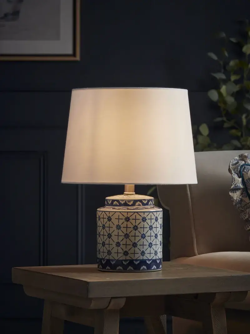 Ayesha Table Lamp