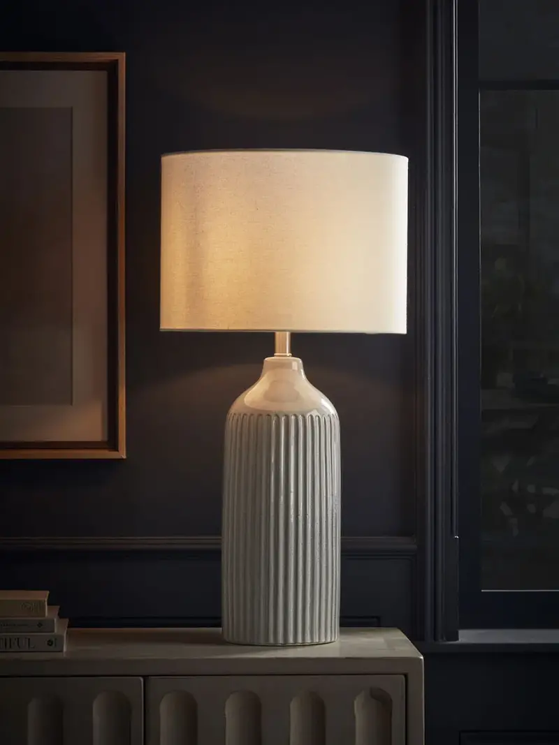 Glazed Ribbed Table Lamp