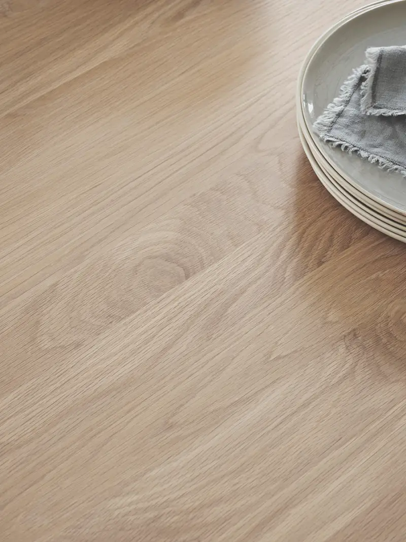 Bergen Oak Dining Table - Natural