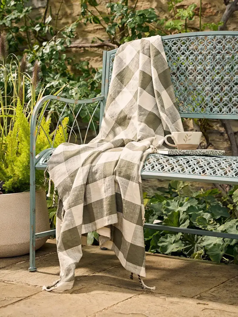 Gingham Indoor Outdoor Throw - Green