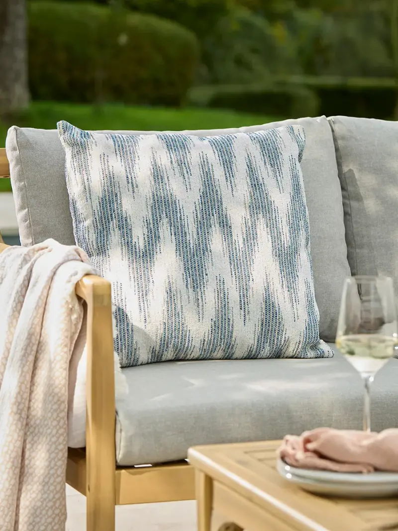 Stria Wave Outdoor Cushion - Blue